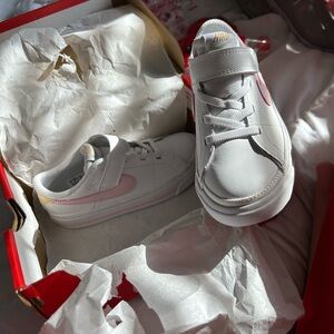Nike Kids White and Pink Sneakers
